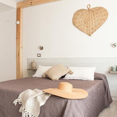 B&B Oplonti Resort Торре-Аннунциата Экстерьер фото